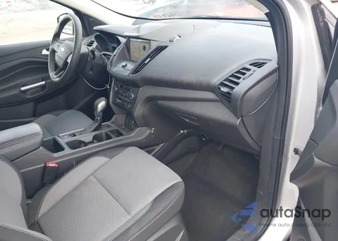 2019 Ford Escape Se from USA, damaged, VIN 1FMCU0GD9KUA75295